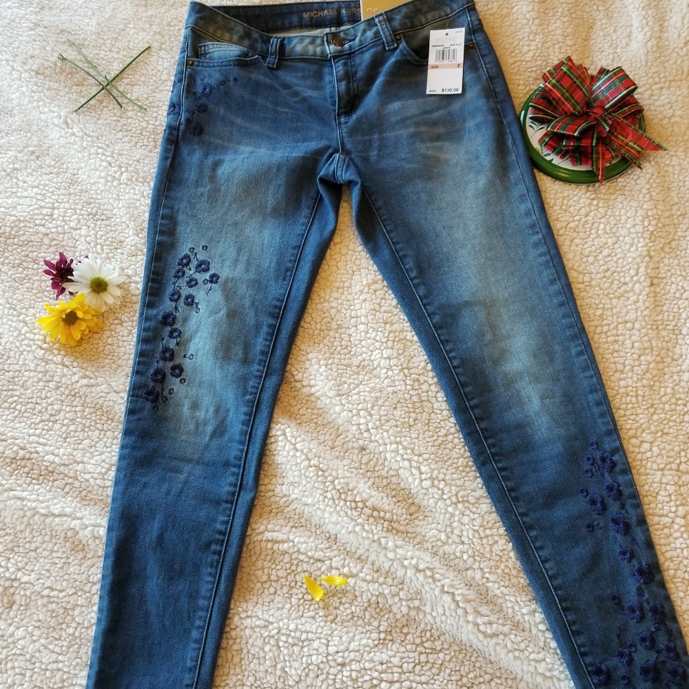 Brand New Michael Kors skinny jeans